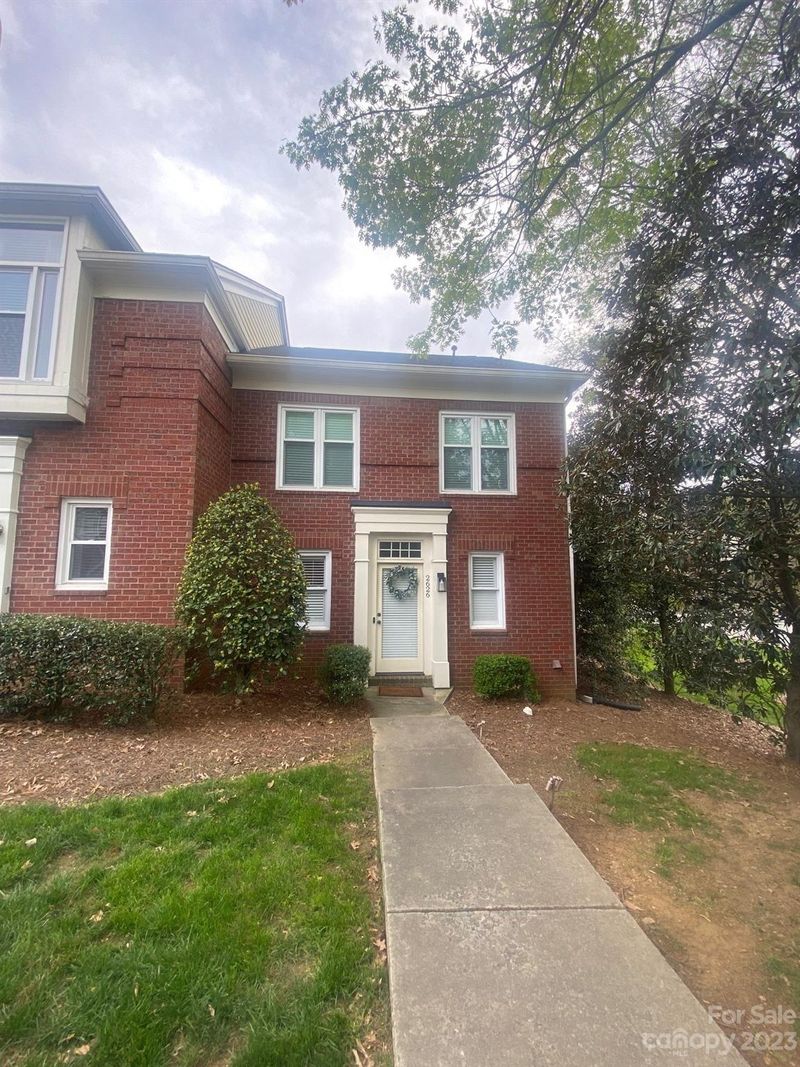 2626 Dilworth Heights Ln, Charlotte, NC 28209