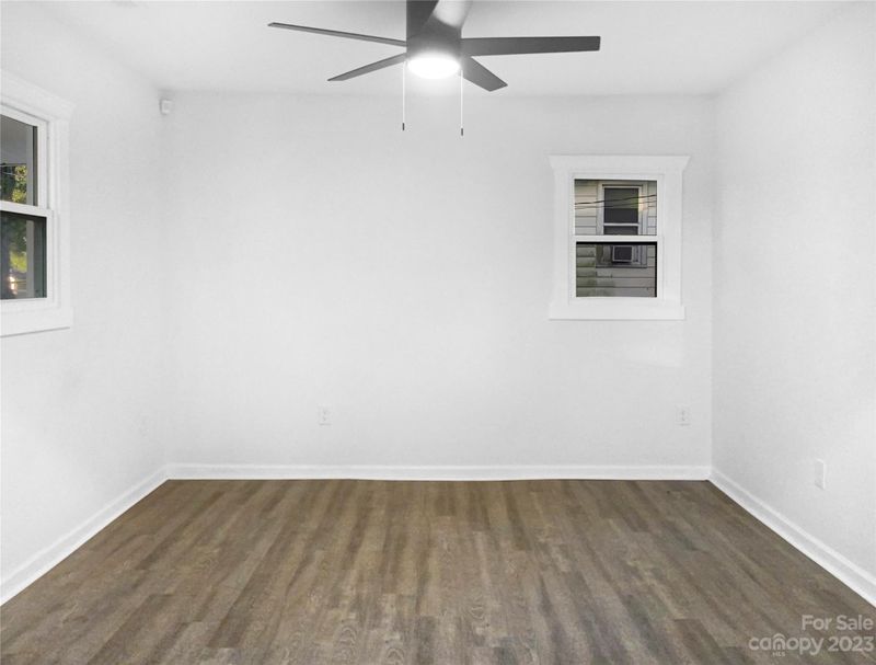 1009 Mclain Rd, Kannapolis, NC 28083