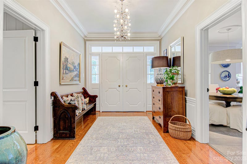 609 1st Avenue Pl NE, Conover, NC 28613
