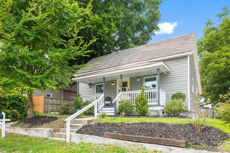 224 Academy Ave NW, Concord, NC 28025