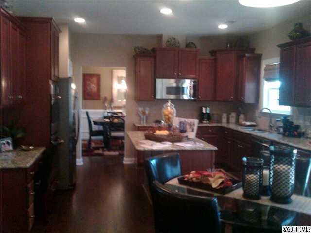 18214 Meadow Bottom Rd, Charlotte, NC 28277