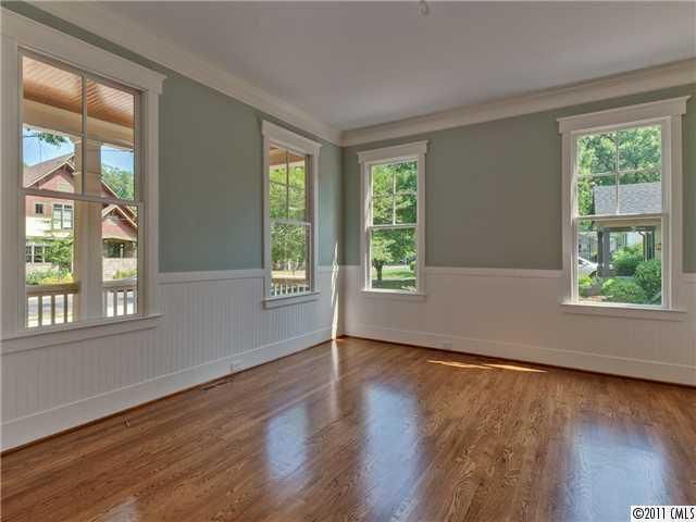529 Iverson Way, Charlotte, NC 28203