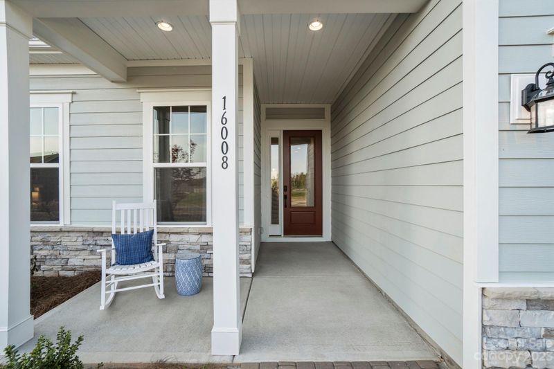 16008 Tulloch Rd, Charlotte, NC 28278