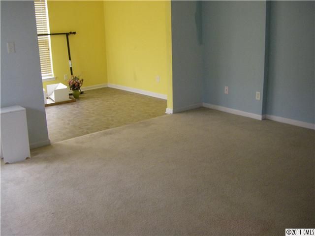 4642 Forestridge Commons Dr #4642, Charlotte, NC 28269