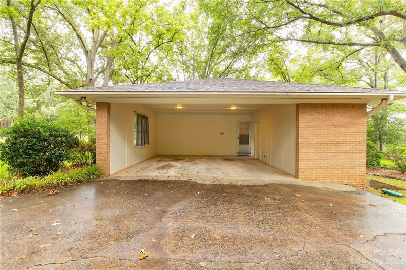 730 Plantation Rd, Lancaster, SC 29720