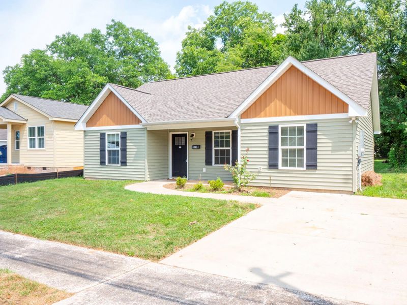 814 Cauthen St, Rock Hill, SC 29730