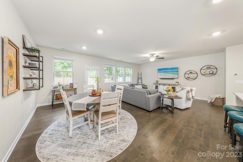 3105 Glen Hope Way, Matthews, NC 28104