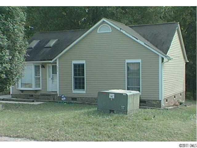 6218 Mayridge Dr, Charlotte, NC 28215