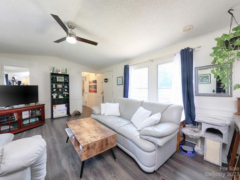 683 Houston Rd, Troutman, NC 28166