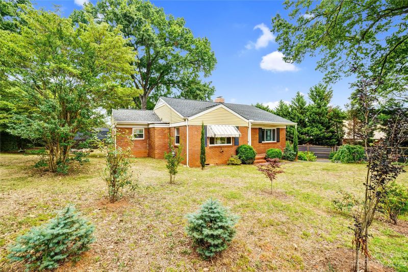 6512 Tuckaseegee Rd, Charlotte, NC 28214