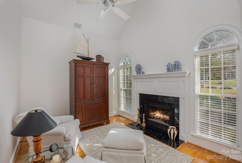 5535 Sunstar Ct, Charlotte, NC 28226