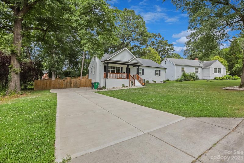 536 Stegall St, Charlotte, NC 28217