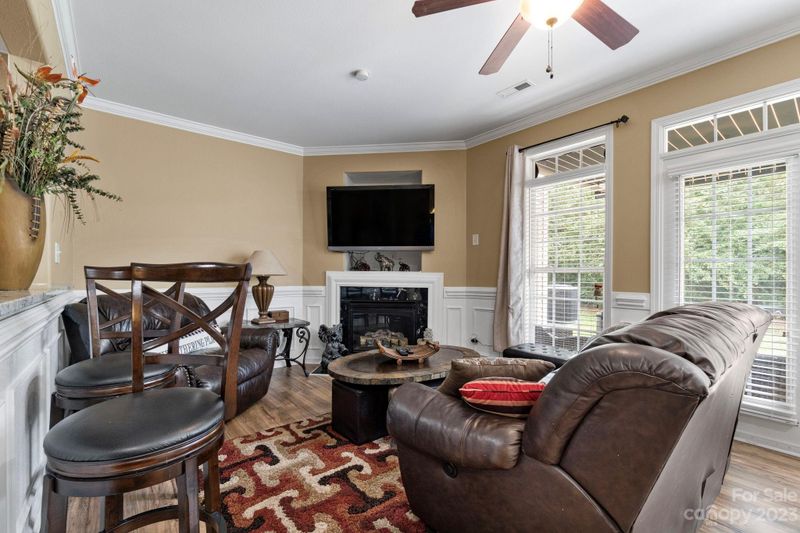 5345 Johnston Mill Ct, Charlotte, NC 28269