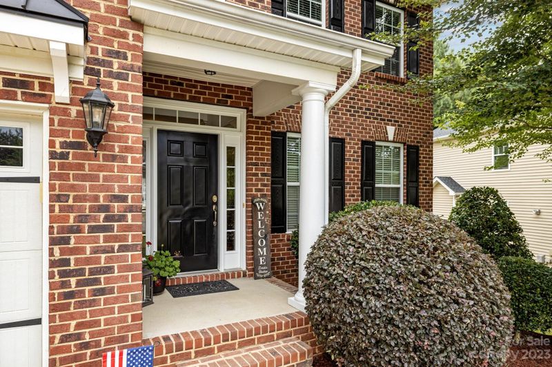 112 Riverfront Pw, Mount Holly, NC 28120