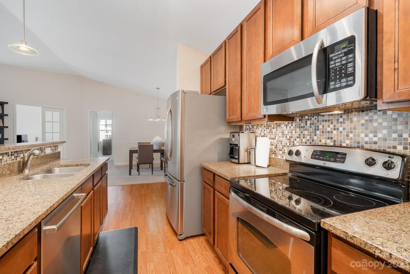 19848 Deer Valley Dr, Cornelius, NC 28031