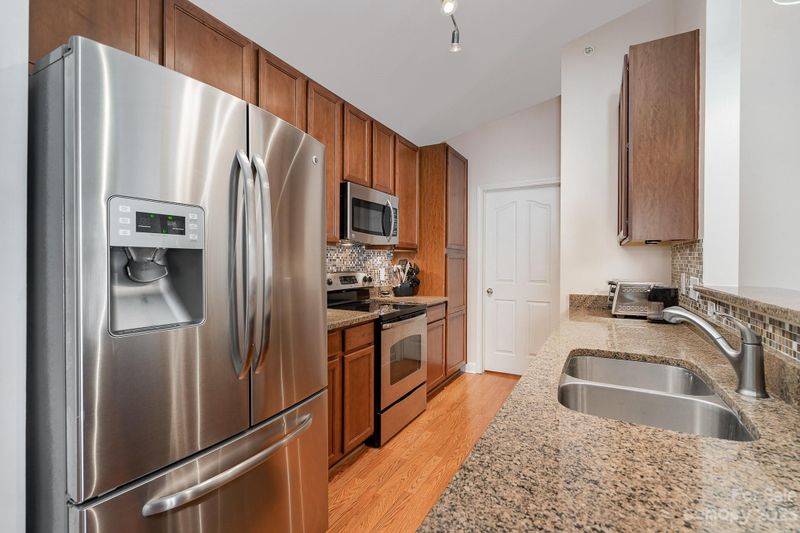 19848 Deer Valley Dr, Cornelius, NC 28031