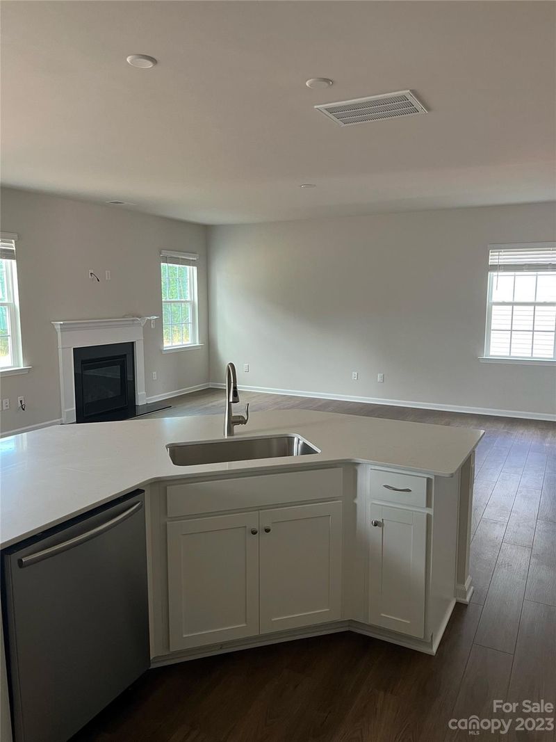 5801 Oak Branch Cir #84, Maiden, NC 28650