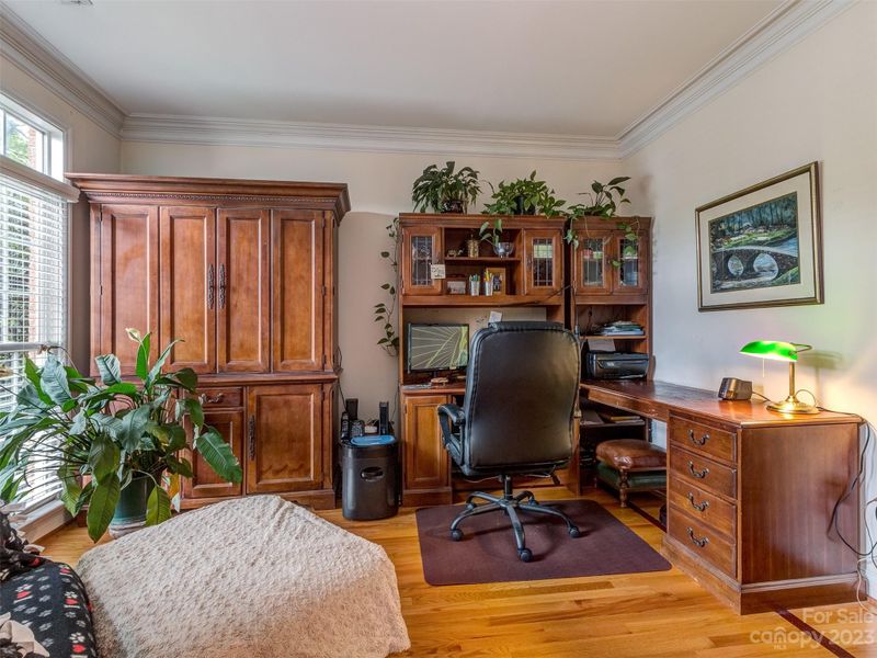 310 Southern Cross Ln, Matthews, NC 28105