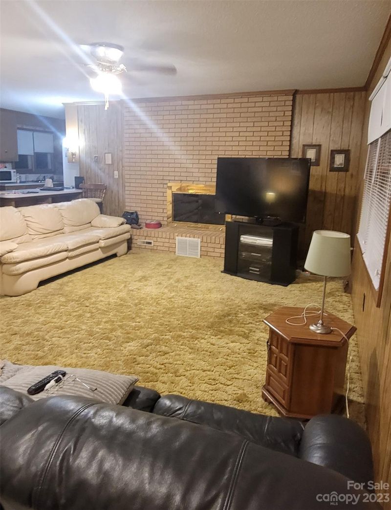 1366 Ridge Ave, Mount Pleasant, NC 28124
