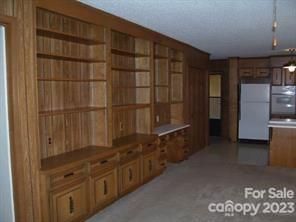 3725 10th St NE, Hickory, NC 28601