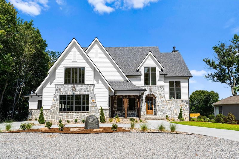 1856 Hagers Point Ln, Denver, NC 28037