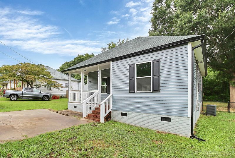 414 Blackburn St, York, SC 29745