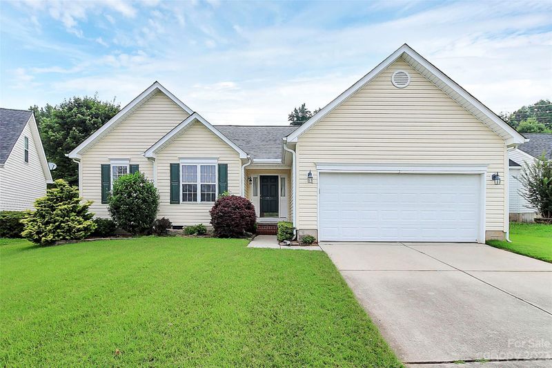 5739 Heron Point Pl SW, Concord, NC 28025