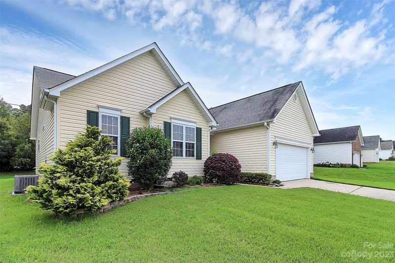 5739 Heron Point Pl SW, Concord, NC 28025