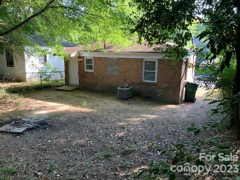 633 Miller St, Charlotte, NC 28203