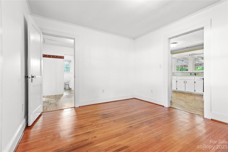 214 Blacksnake Rd, Stanley, NC 28164