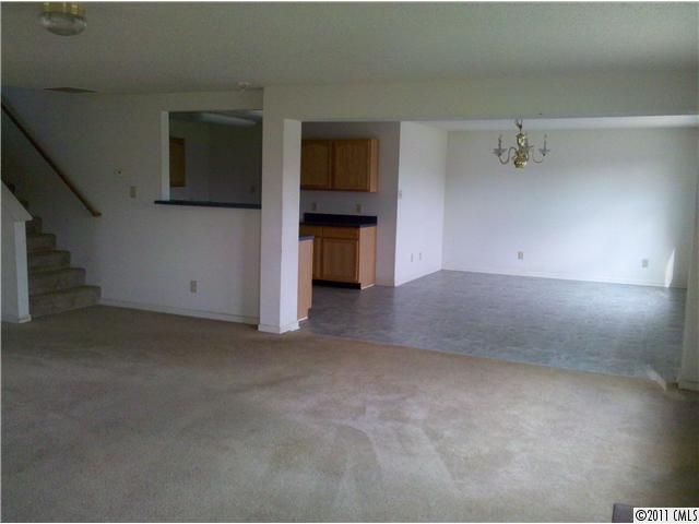 1716 Grove Tree Ln, Clover, SC 29710