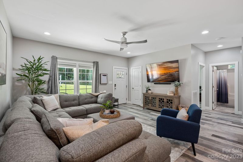 3687 Burton St, Sherrills Ford, NC 28673