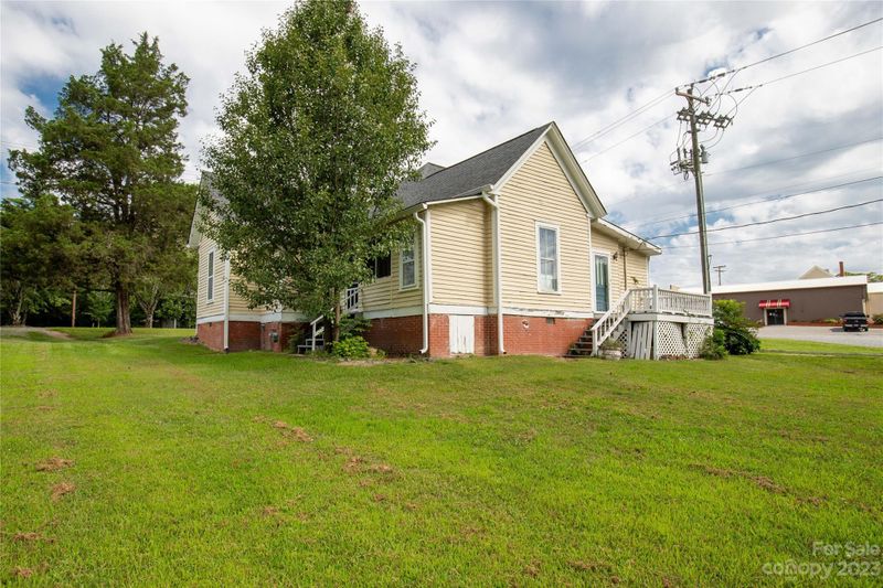 212 Main St, Clover, SC 29710