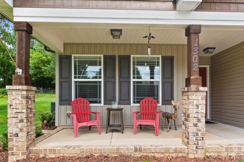1302 Bethpage Rd, Kannapolis, NC 28081