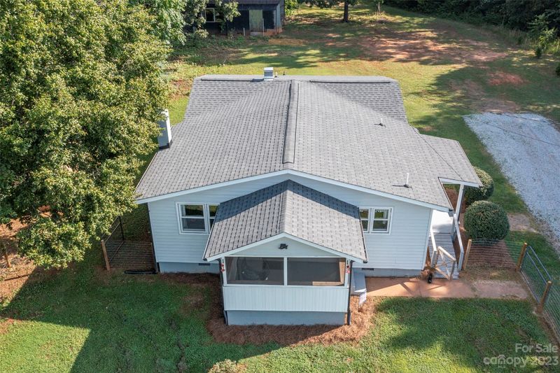 761 Memorial Hw, Harmony, NC 28634