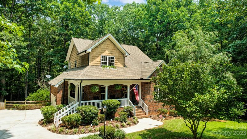 7521 Walnut Crest Dr, Waxhaw, NC 28173