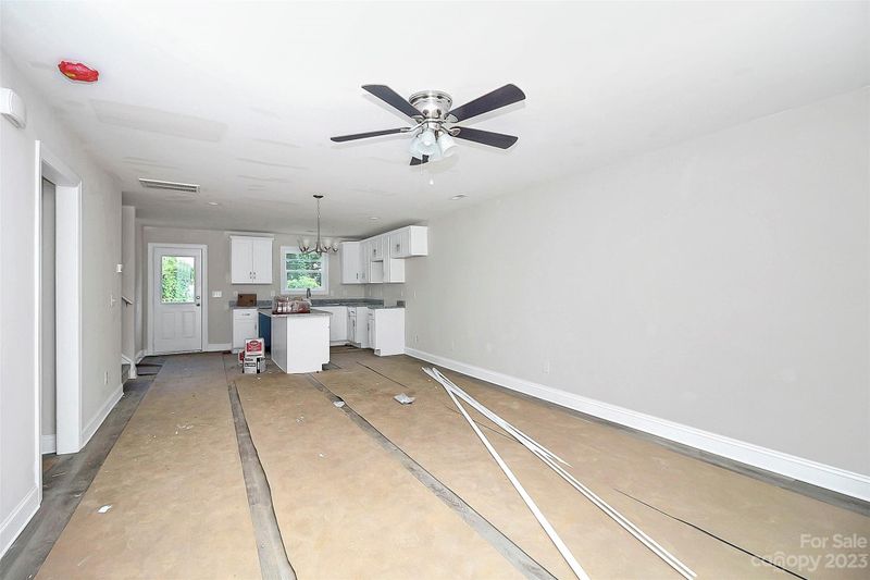216 King David Ln, Gastonia, NC 28056