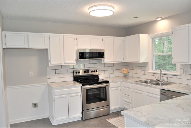 4340 Deerfield Dr, Monroe, NC 28112