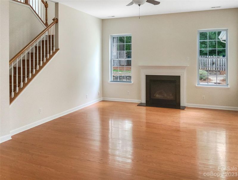 2011 Pin Hook Rd, Charlotte, NC 28215