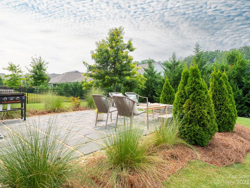 5039 Lydney Cir, Waxhaw, NC 28173