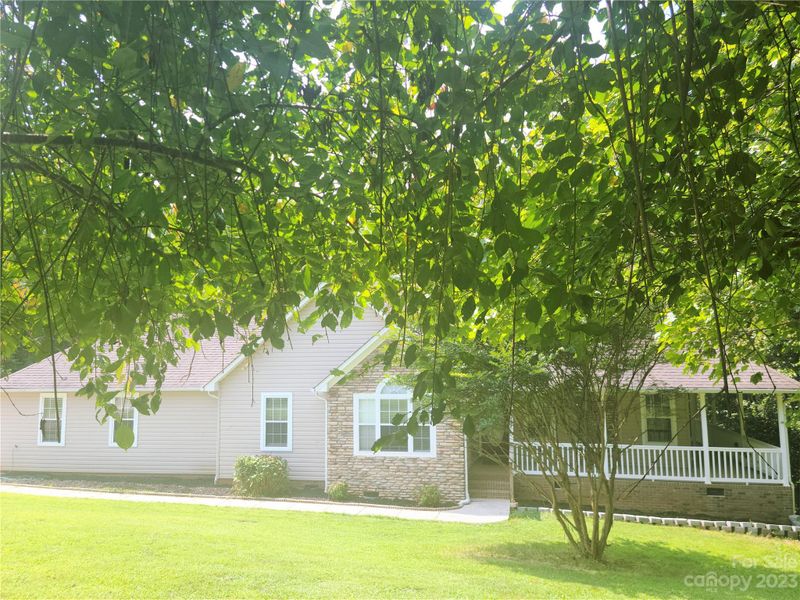 137 Sundance Cir, Statesville, NC 28625