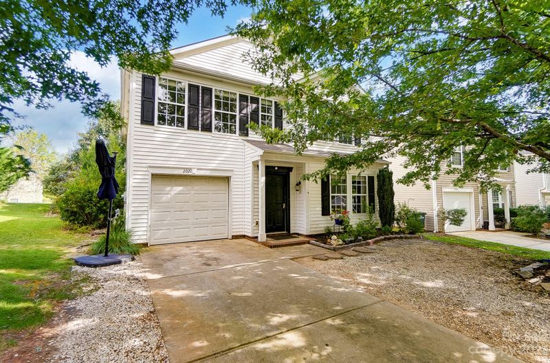 2021 Beckwith Ln, Waxhaw, NC 28173