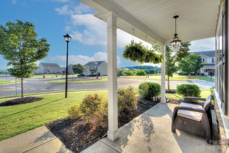 1001 Blue Stream Ln, Indian Trail, NC 28079
