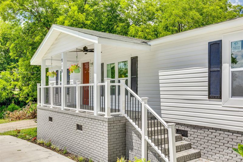 919 Delancey St, Lancaster, SC 29720