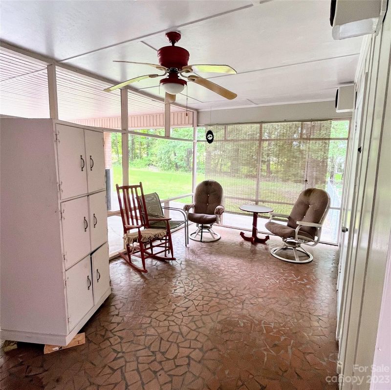 2776 Pineview Dr, Lancaster, SC 29720