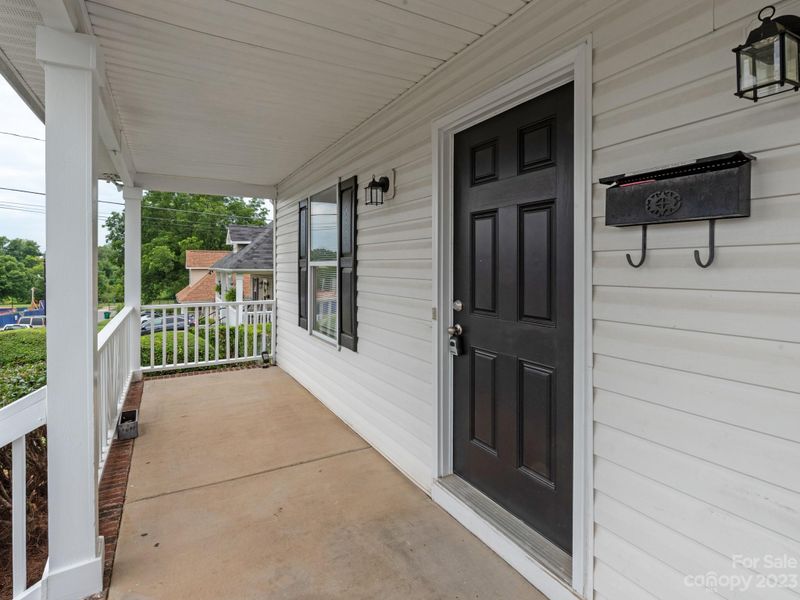 506 S Bruns Ave, Charlotte, NC 28208