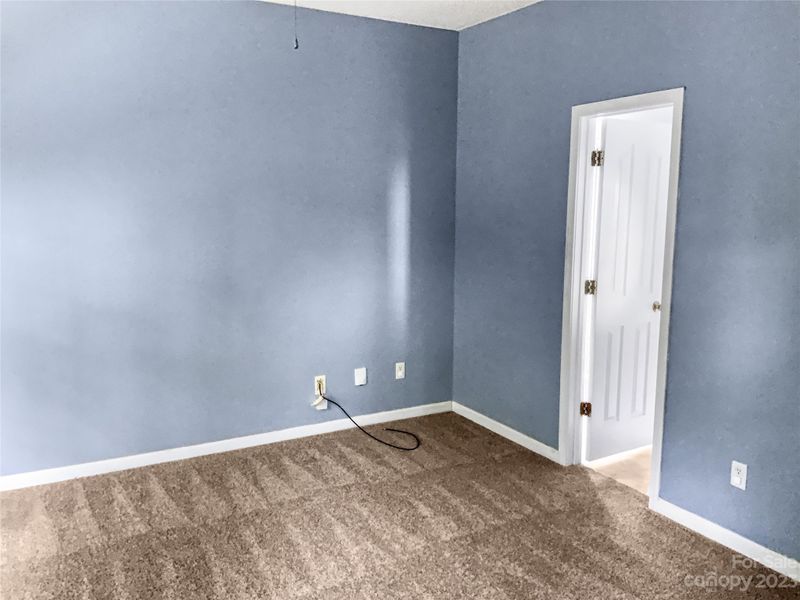 3646 Sipes Ln, Charlotte, NC 28269