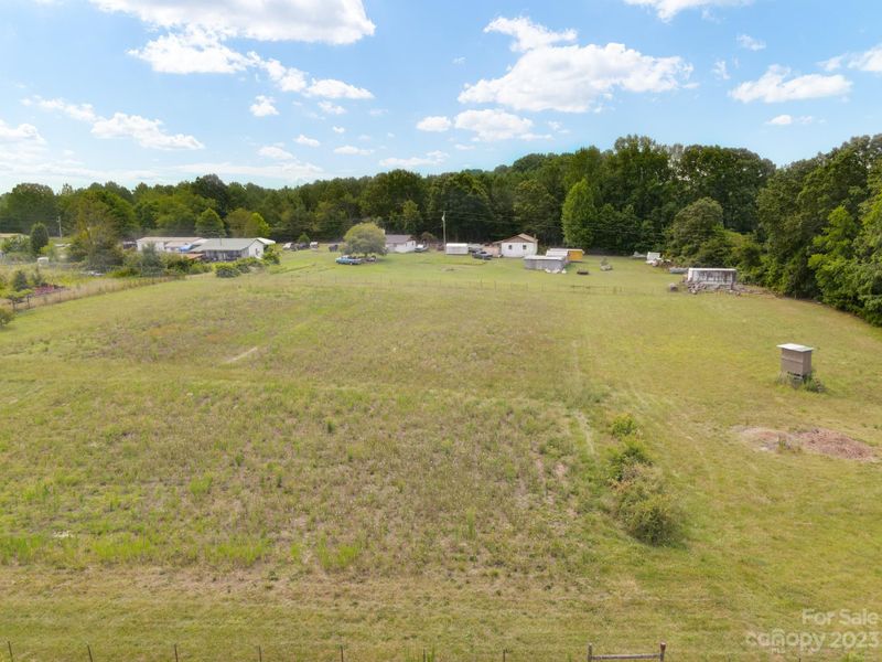 2190 Shuford Rd, Lincolnton, NC 28092