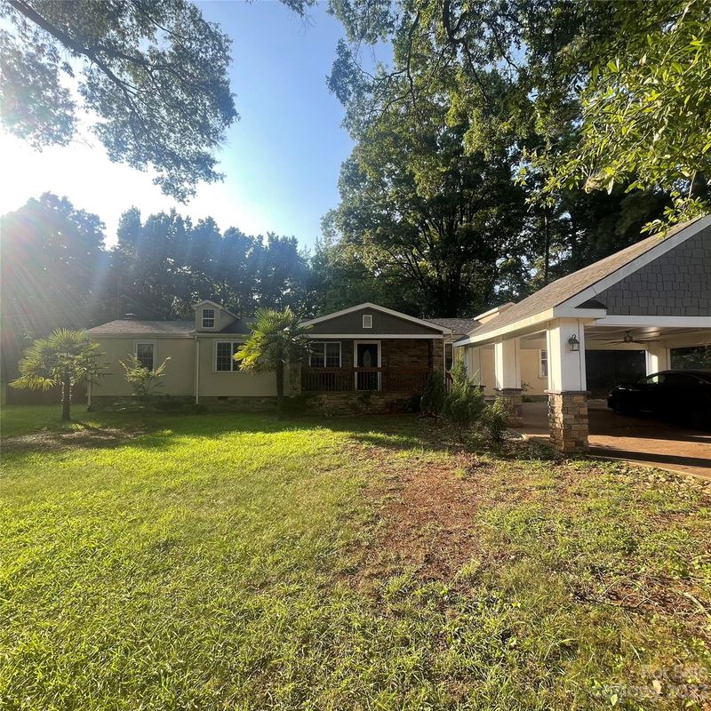 11211 Pine Grove Ave, Mint Hill, NC 28227
