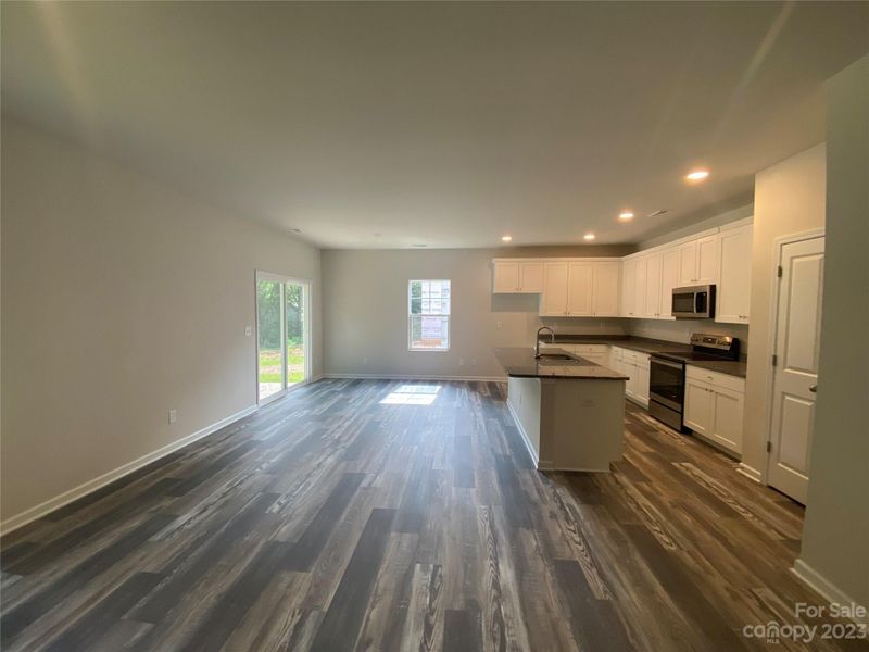 528 Wabash Ave #15, Charlotte, NC 28208